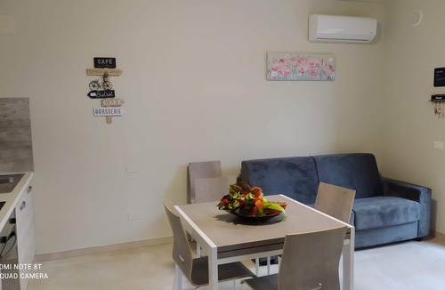 Montopoli in Val d'Arno Villa | Casa Leonardo indipendent Villa with fenced garden and exclusive Pool!