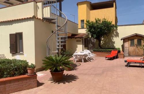 Carrozziere House | Casa Lime