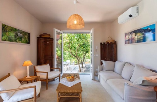 Rapallo Apartment | CASA LIMONAIA - Where the sea speaks to you and silence embraces your soul