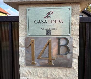 Curtea De Arges Apartment | Casa Linda