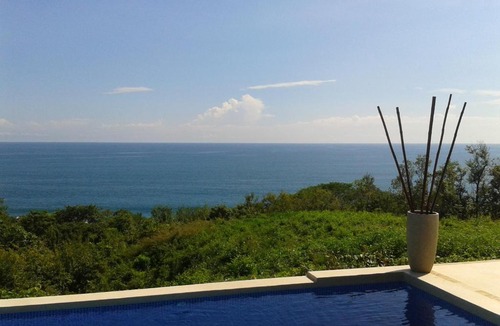Tango Mar House | Casa Lola
