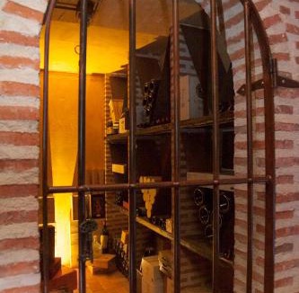 Rueda House | Casa Lola