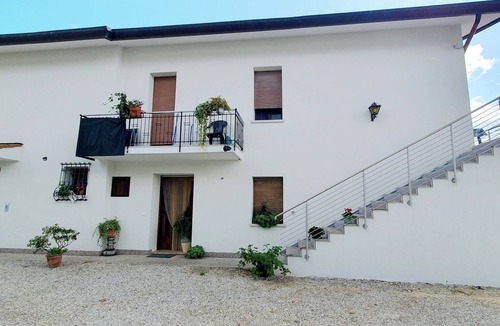 Solighetto House | Casa Lorelein your home in Solighetto with parking in front of the door