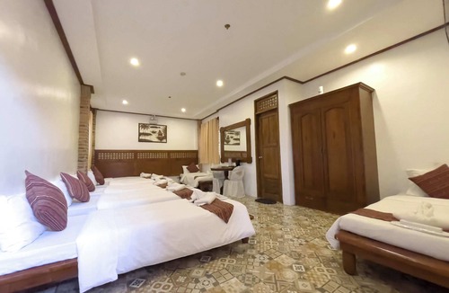Legazpi Hotel | Casa Lorenzo powered by Cocotel