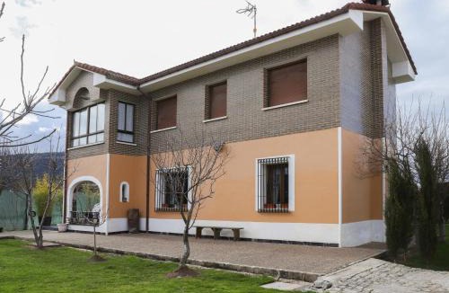 Trespaderne House | Casa los Arcos