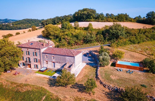 Graulhet House | Casa Lounell: Pool, Spa, Sauna & Games Room in the Tarn Countryside