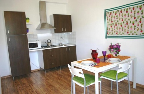 Meta Apartment | CASA LUCIA