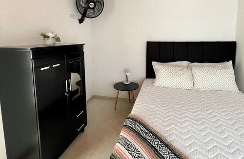 Cali House | Casa Luna Llena