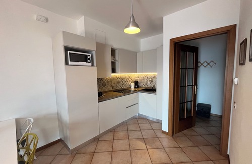 Oldesio Apartment | Casa Maffei TOP apartment 1, floor 2, balcony with fantastic lake view, parking