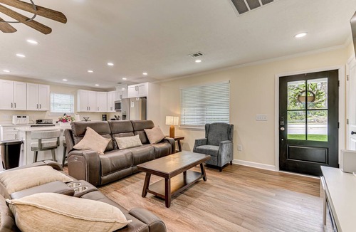Martinez House | Casa Magnolia Augusta Modern Retreat w/Spacious Yard 3-bedroom House