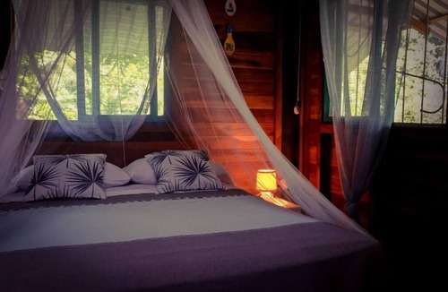 Cahuita Cabin | Casa Mango – Unique Treehouse in Cahuita