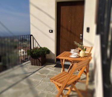 Novello House | Casa Mantel Panoramic view in Langhe