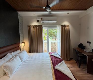 Khattalwada Resort | Casa Marina Beachfront Resort