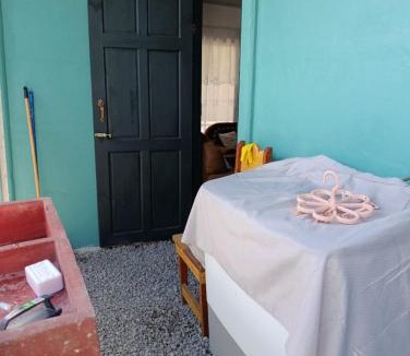 Quebrada La Gamba House | Casa Mariposa Full Accommodation