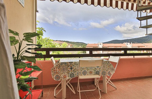 Marina di Campo Apartment | Casa Mati apartment with air conditioning near the center of Marina di Campo