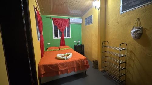 Flores House | Casa Maya Itza