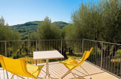 Montelaguardia House | Casa Mia -Per Sentirti a Casa Tua - Giardino, Parcheggio e Jacuzzi