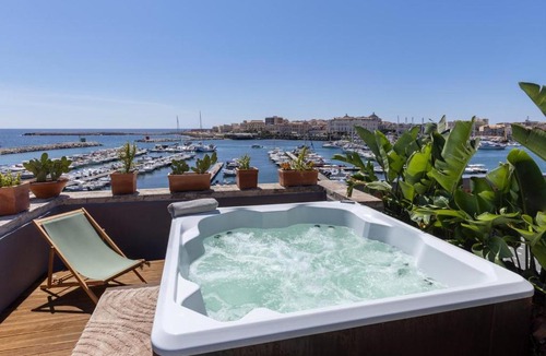 Santa Lucia Hotel | Casa Miranda Boutique