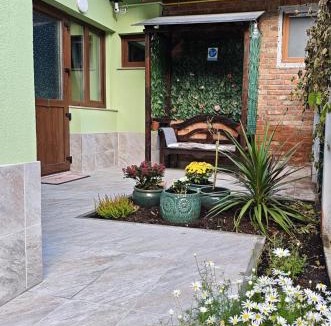 Centrul Vechi House | Casa Mirella