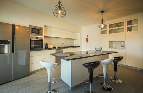 Peso da Regua House | Casa Moderna com 4 Quartos, no Vale do Douro, Cidade da Régua