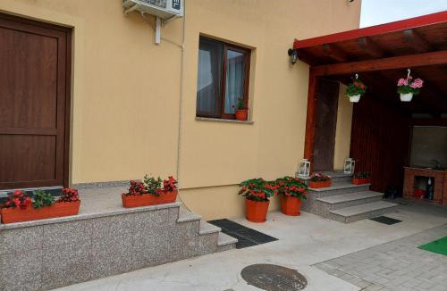 Borsa House | CASA MONTIS