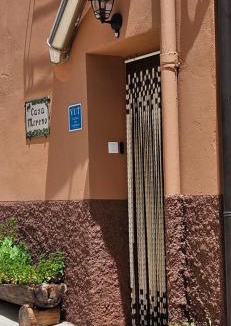 El Cuervo House | Casa Moreno