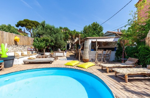 Saint-Henri House | Casa Moz Maison, Pool, Pétanque with Rooftop and Wi-Fi