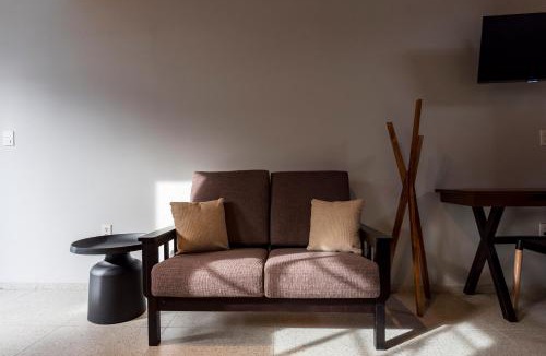 Guadalajara House | Casa Murmullos