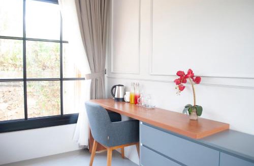 Rote Island Resort | Casa Narrow Villa
