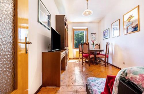 Breguzzo Apartment | Casa nel Borgo Rose