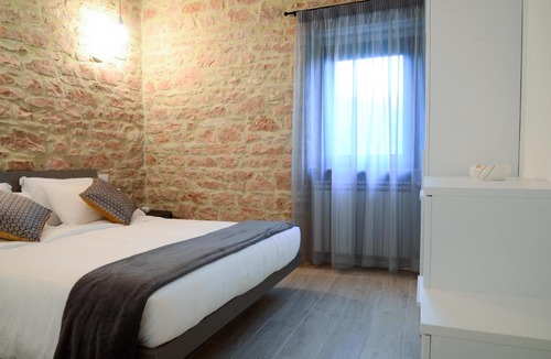 Genga House | Casa Nel Sentiero