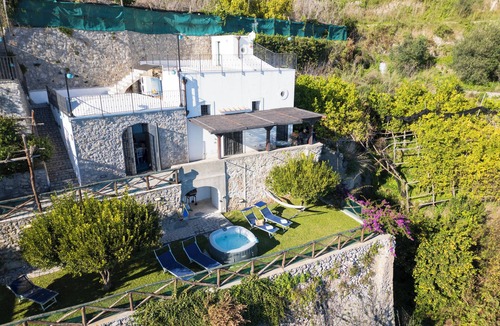 Conca dei Marini Villa | Casa NENNO with garden-solarium and beautiful view of the sea and the coast