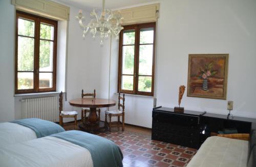 Monate Villa | Casa Neu