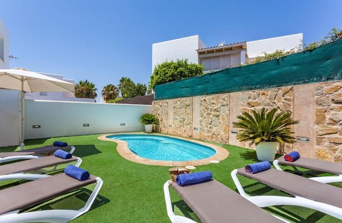 Cala d'Or Ski Chalet | Casa Nikydan