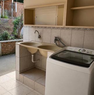 Passa Quatro Apartment | Casa no centro com vista para as montanhas