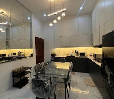 Maribago Villa | Casa Noah