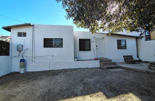 Marquez de Leon House | Casa Nostalgia Tree, Patio and Vintage Touch