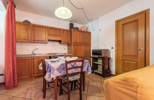 Pre-Saint-Didier Apartment | Casa Nota e Minichin by Interhome