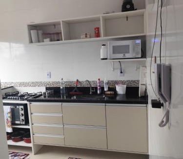 Real House | casa nova com ar condicionado e wi-fi ha 4 min do mar