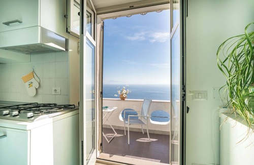 Amalfi Apartment | Casa Novella, cozy sea view home close to Amalfi