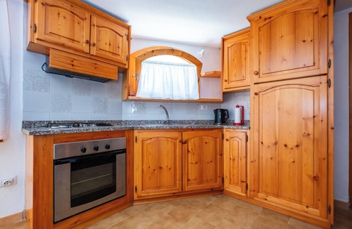 Porto Taverna House | Casa Oleandro, gardened apartment, 100 meters walk to the beach, internet Wi-Fi