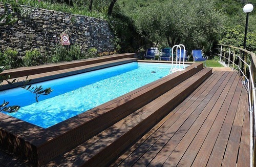 Chiavari House | Casa Oleandro A: An elegant and welcoming two-story independent house, with Free WI-FI.
