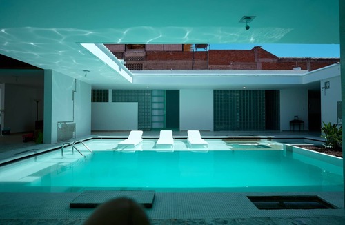 Centro House | Casa Orbita AC Pool Jacuzzi Central Location