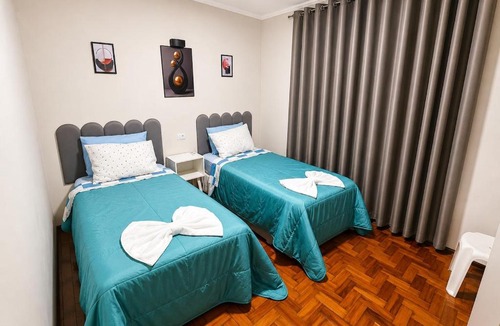 Ourinhos House | Casa p/7 | 3 quartos c/ar e churrasqueira