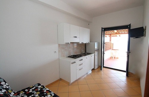 Montecorice House | Casa Panna D: A cheerful apartment that is part of a small villa located right on the beach, with Free WI-FI.