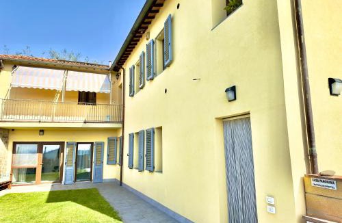 Terranuova Bracciolini Apartment | Casa Panorama on Top of the Hill in Tuscany