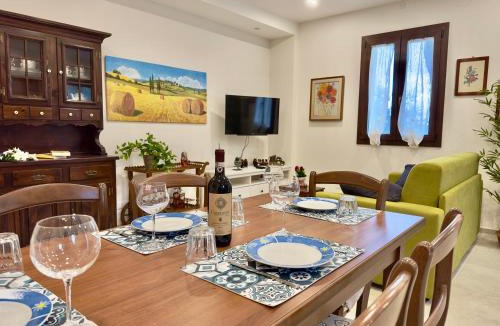 Terranuova Bracciolini Apartment | Casa Panorama on Top of the Hill in Tuscany