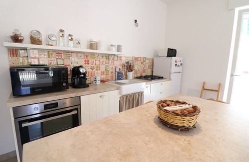 Lecce House | Casa Paola — Modern Comfort and Castle Views in the Heart of Otranto