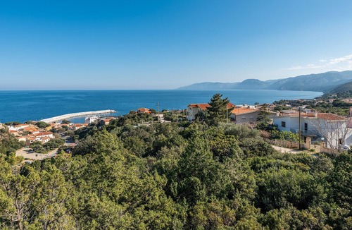 Cala Gonone Villa | Casa Paradiso - Two Bedroom Villa, Sleeps 8