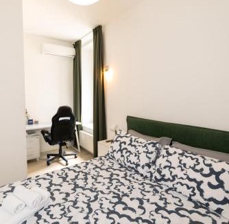 Zona Farini Apartment | Casa Patrizia